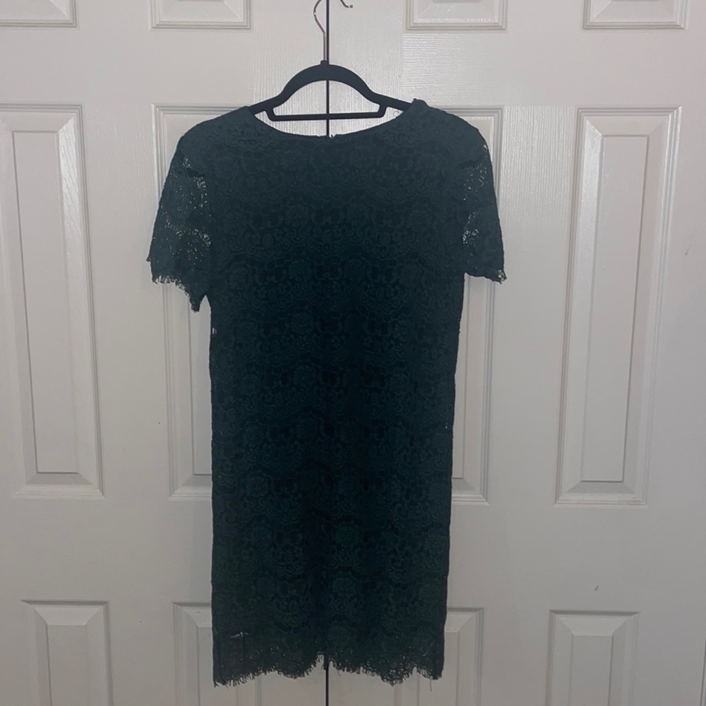 Lulus green short sleeve lace dress